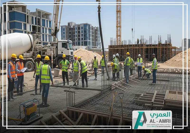 مهندسين شركة العمري في موقع البناء
